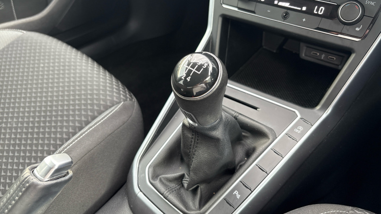 Volkswagen Polo 1.0 EVO 80 Active 5dr Petrol Hatchback